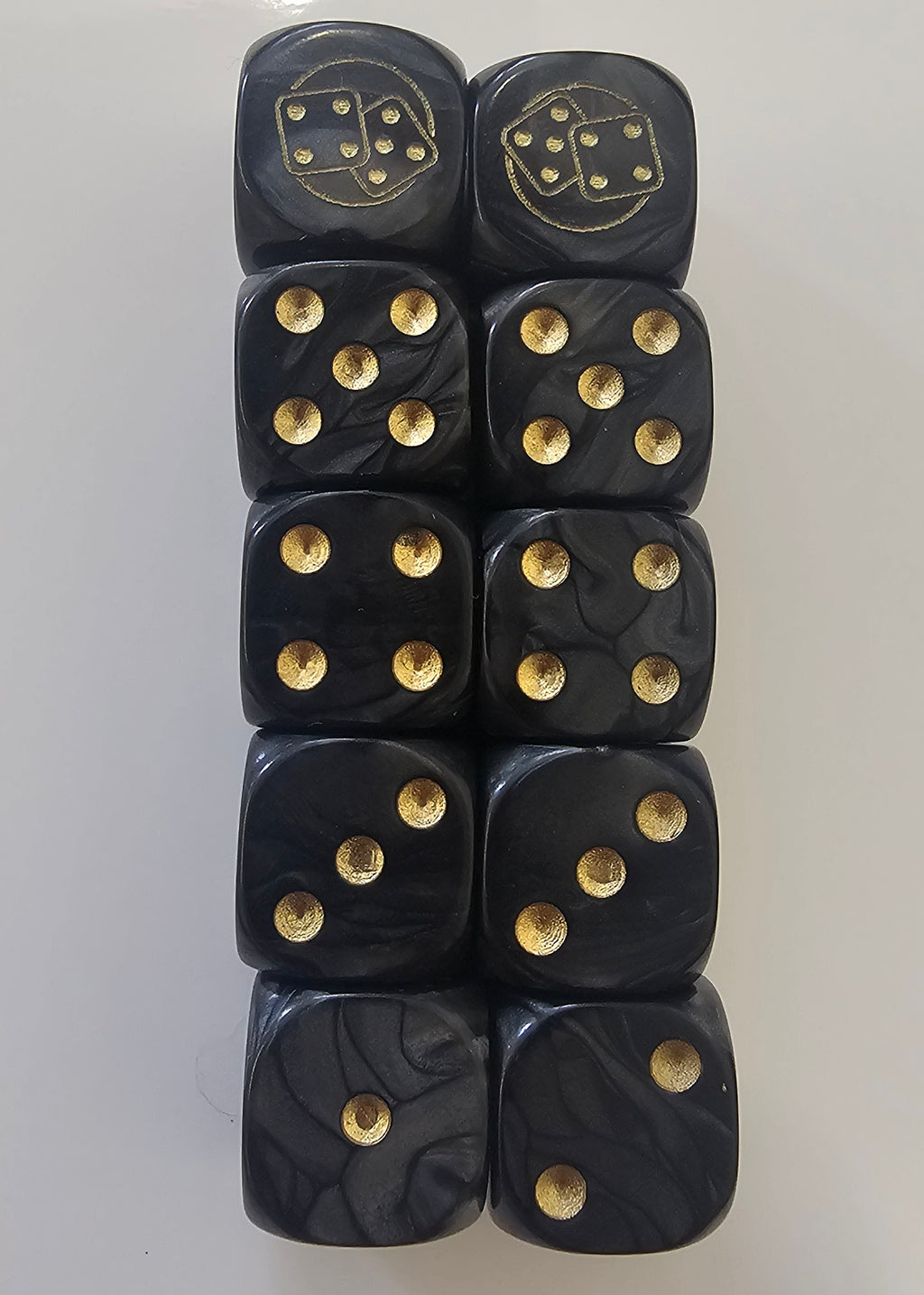 10 x Black / Gold Bugle Bat Reps Dice