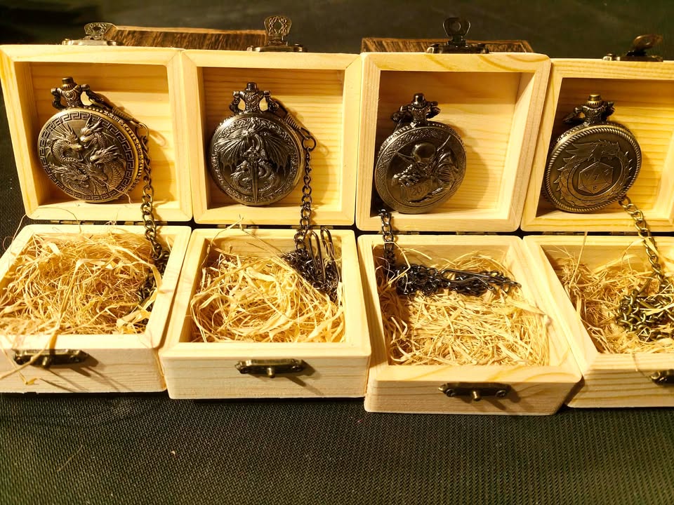 Mini Metal Dice Pocket Watch With Display Box For Table Top RPG D&D