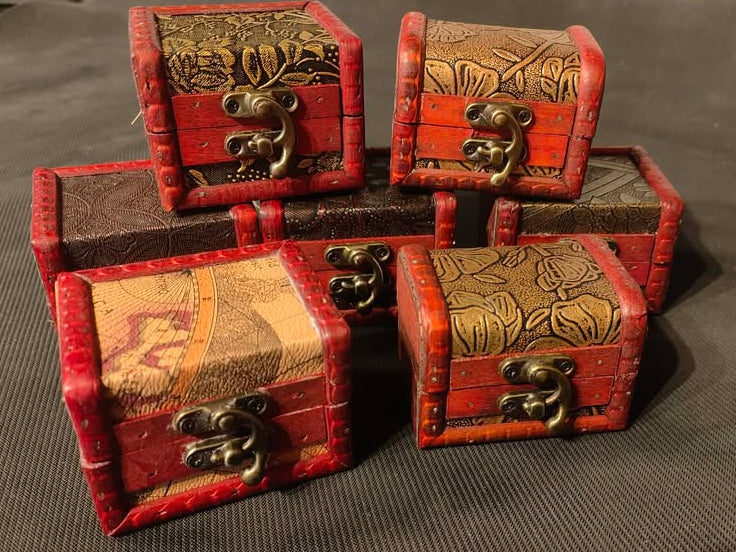 D&D Potion Of Healing Health D4 Bottle Dice Prop Glass Set